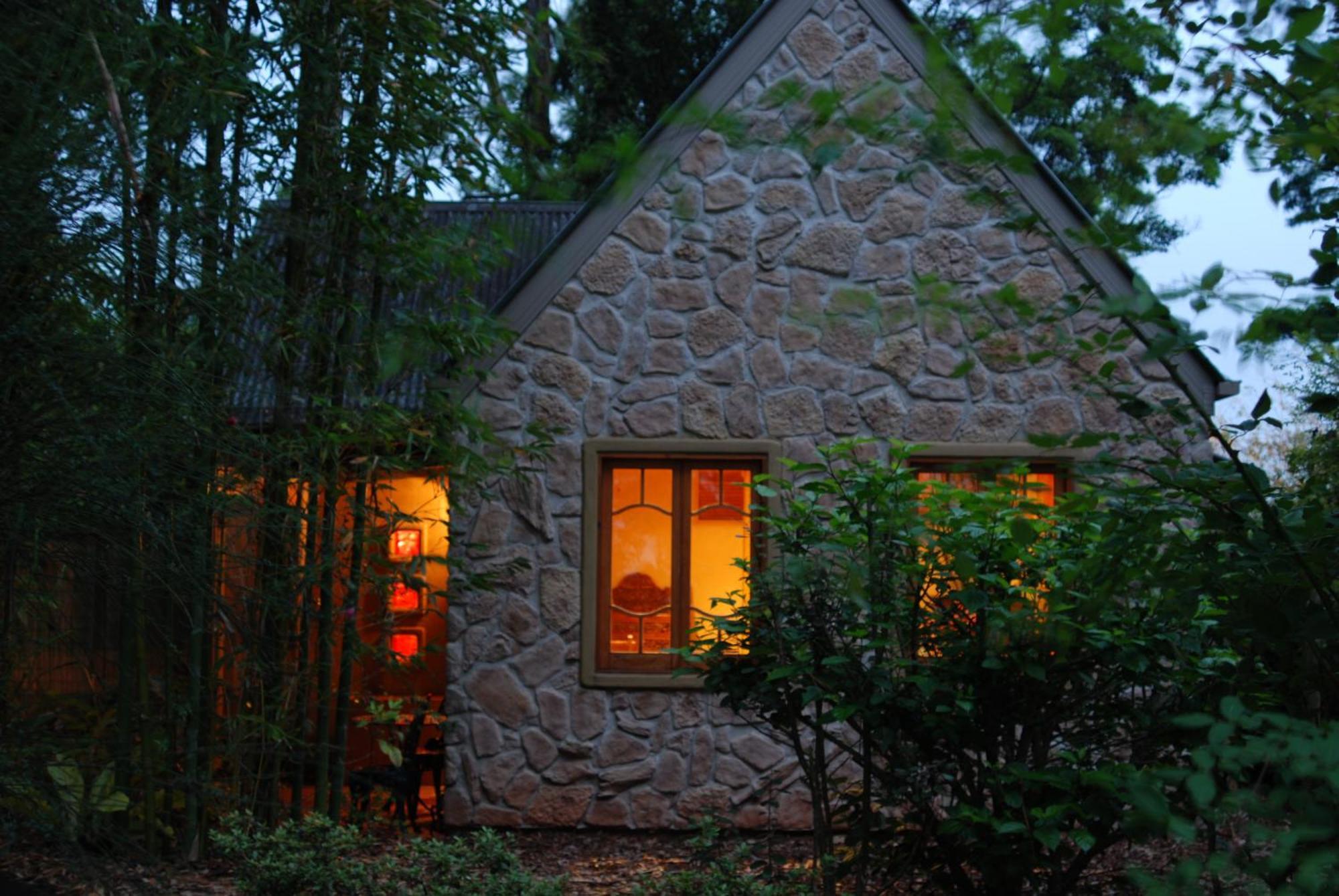 Witches Falls Cottages 마운트 탬보린 외부 사진